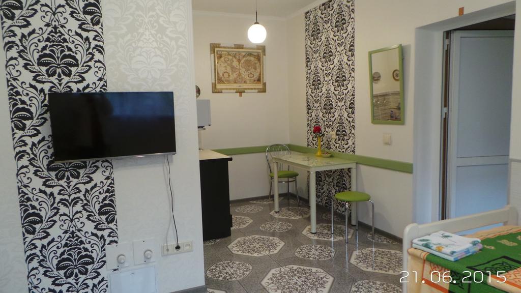 U Viktora Guest House Brest Eksteriør bilde