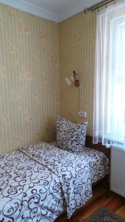 U Viktora Guest House Brest Eksteriør bilde