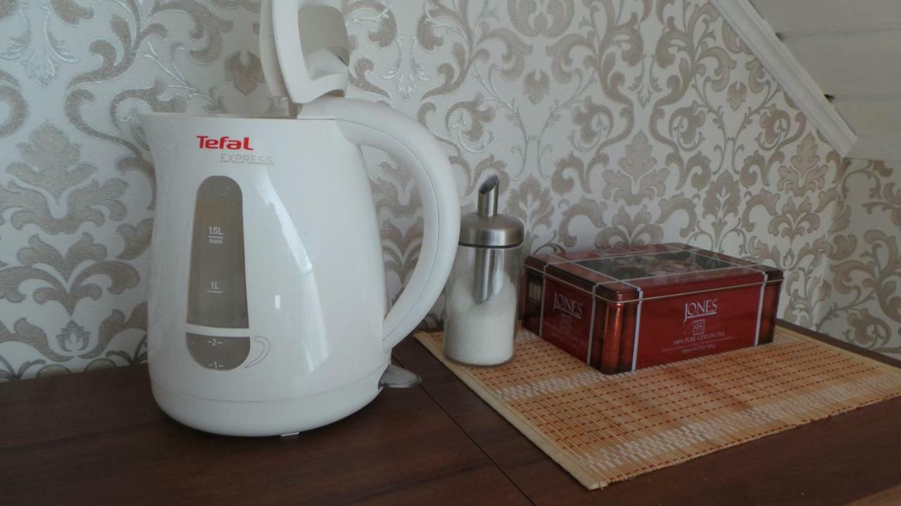 U Viktora Guest House Brest Eksteriør bilde